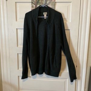 Beautiful knit green cardigan